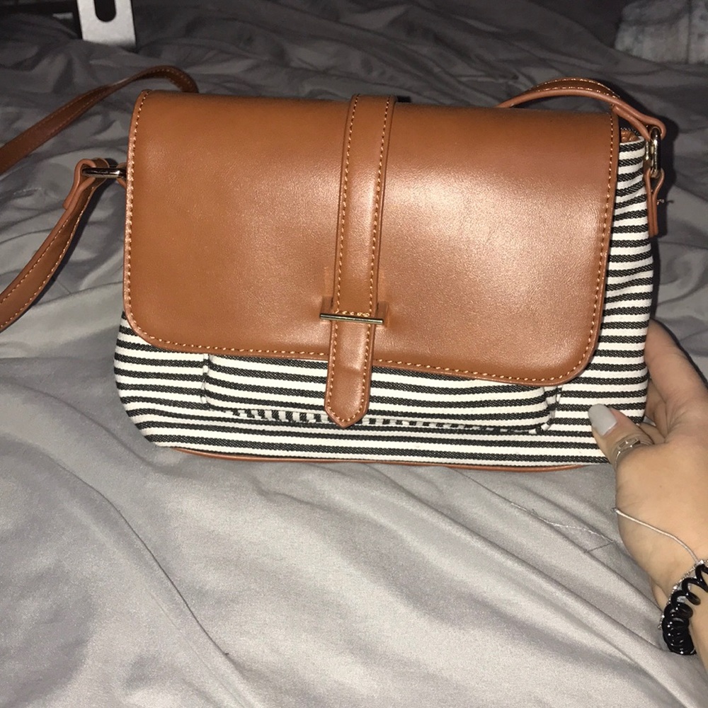 Small Crossbody